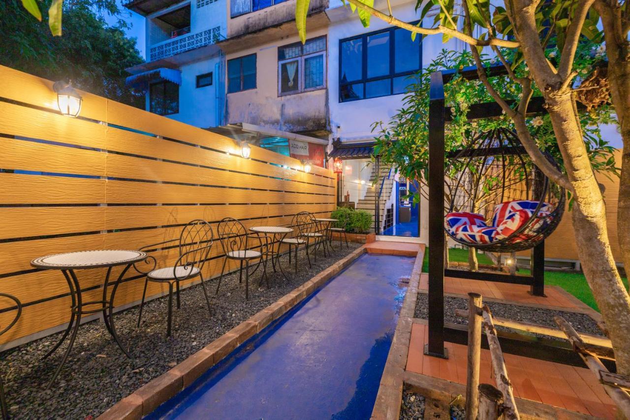 Marco Polo Phuket Poshtel & Bistro Hostel Exterior foto
